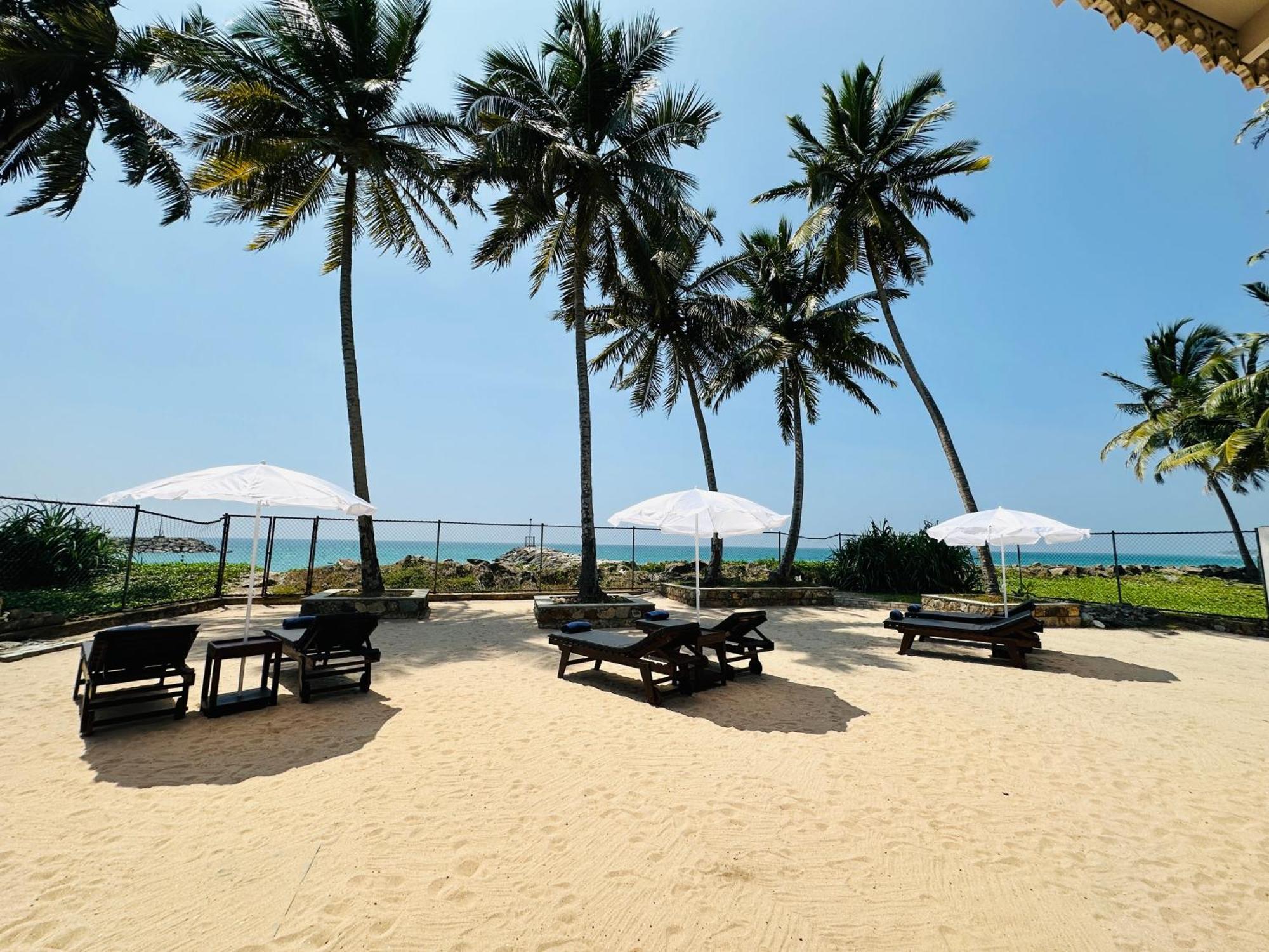 House By The Sea Hikka Hotel Hikkaduwa Exterior foto