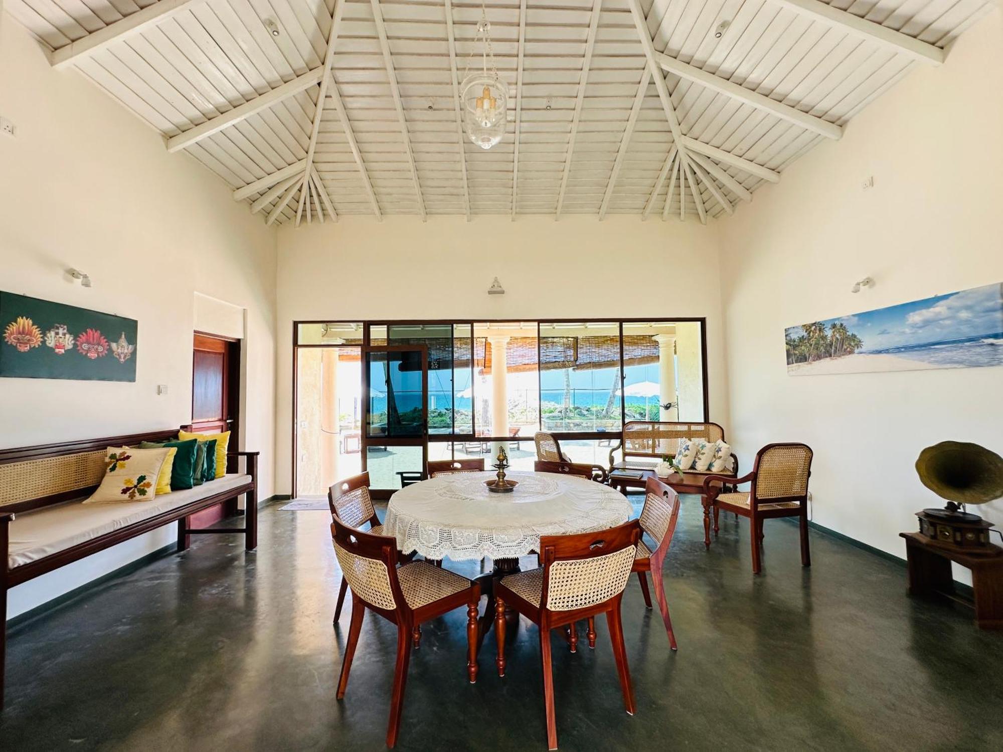 House By The Sea Hikka Hotel Hikkaduwa Exterior foto