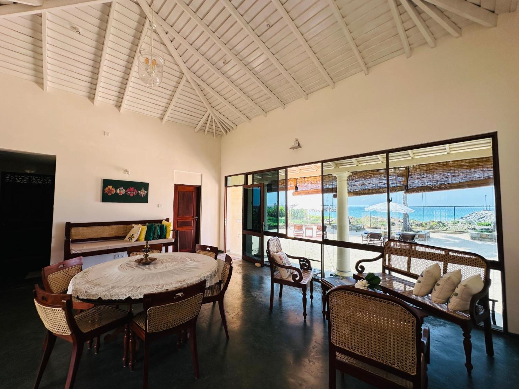 House By The Sea Hikka Hotel Hikkaduwa Exterior foto