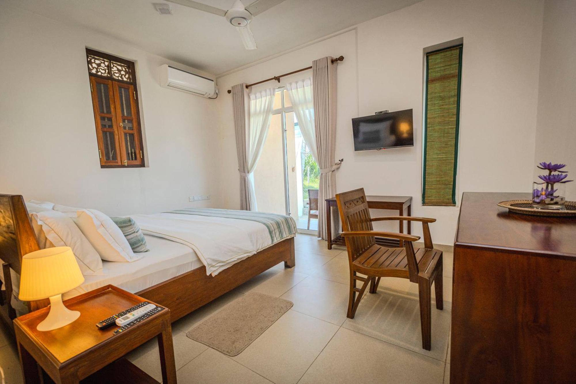 House By The Sea Hikka Hotel Hikkaduwa Exterior foto
